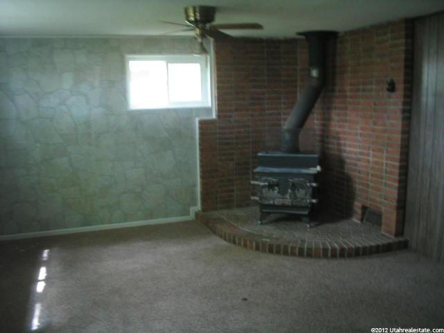 456 N Fern Dr, Clearfield, UT 84015 — photo 11
