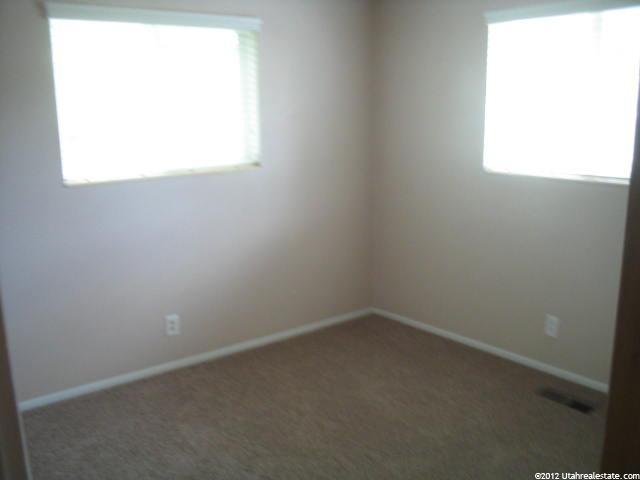 456 N Fern Dr, Clearfield, UT 84015 — photo 10
