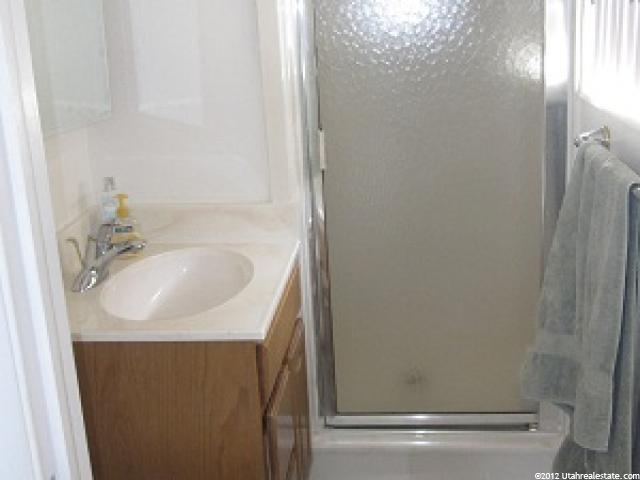 284 N Center St, Delta, UT 84624 — photo 7