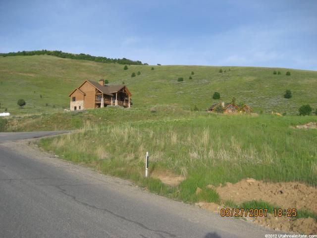 1015 N Maple St E, Huntsville, UT 84317 — photo 3