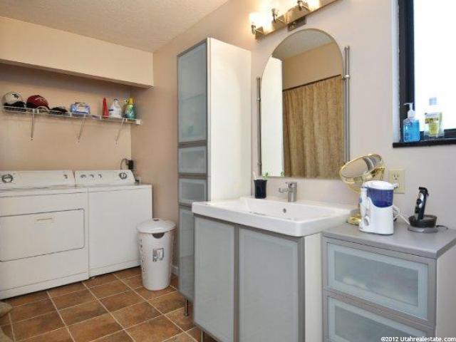 2014 E 6075 S, Uintah, UT 84403 — photo 7