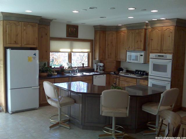 5967 S 400 E, Murray, UT 84107 — photo 4