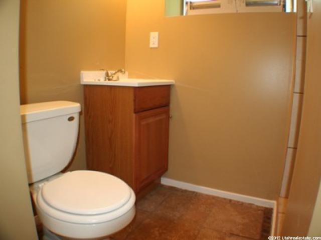 1832 E 600 N, Layton, UT 84040 — photo 2