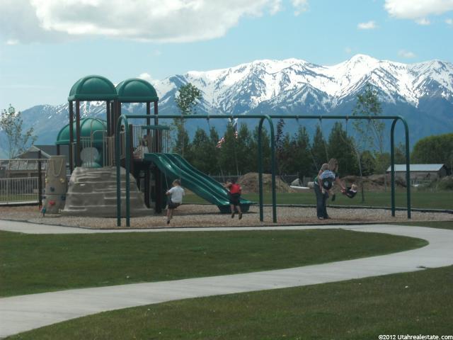 331 W 280 N, Providence, UT 84332 — photo 4