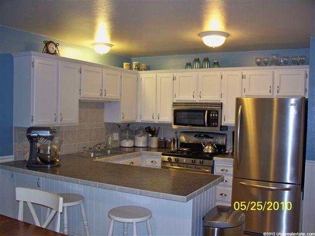 19 W Park Cir N, Vernal, UT 84078 — photo 2