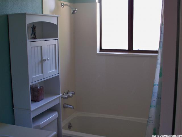 19 W Park Cir N, Vernal, UT 84078 — photo 6