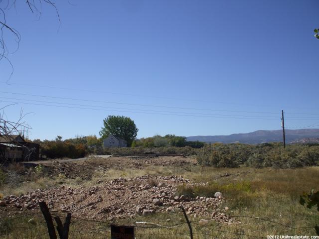 1763 N 1500 W, Vernal, UT 84078 — photo 2