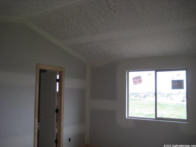 4229 S 3450 W, West Haven, UT 84401 — photo 11