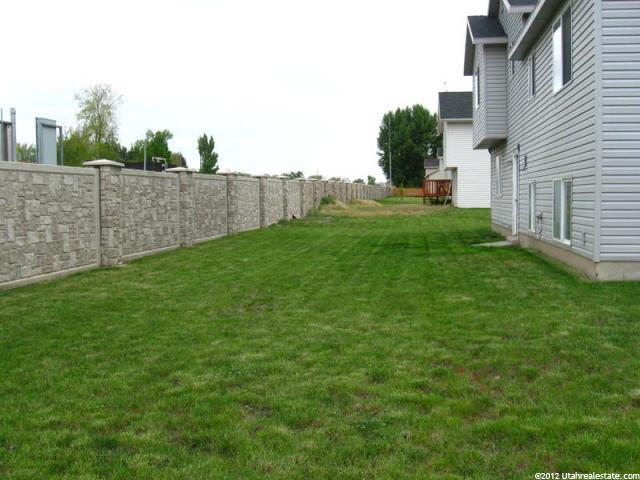 2056 N 550 W, Clinton, UT 84015 — photo 12