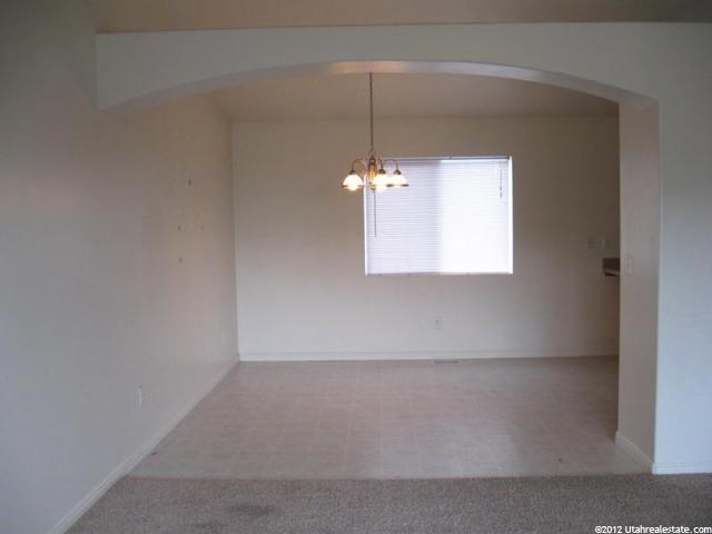 2056 N 550 W, Clinton, UT 84015 — photo 5