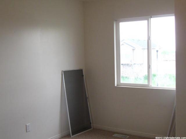 2056 N 550 W, Clinton, UT 84015 — photo 9