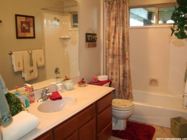 434 N 3200 W, Layton, UT 84041 — photo 11
