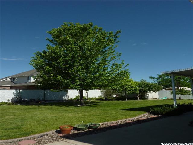 4131 S 2175 W, Roy, UT 84067 — photo 12