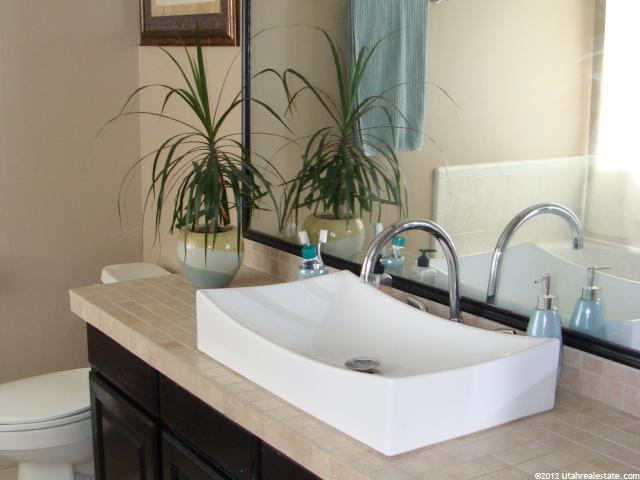 3609 N Lakeview E, North Ogden, UT 84414 — photo 2