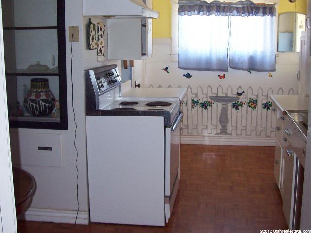 35 E 300 N, Orangeville, UT 84537 — photo 3