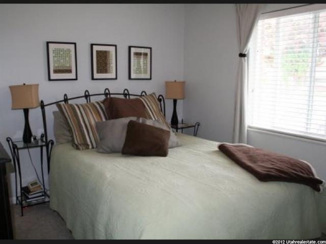 5764 S Wood Cir E, Murray, UT 84107 — photo 4