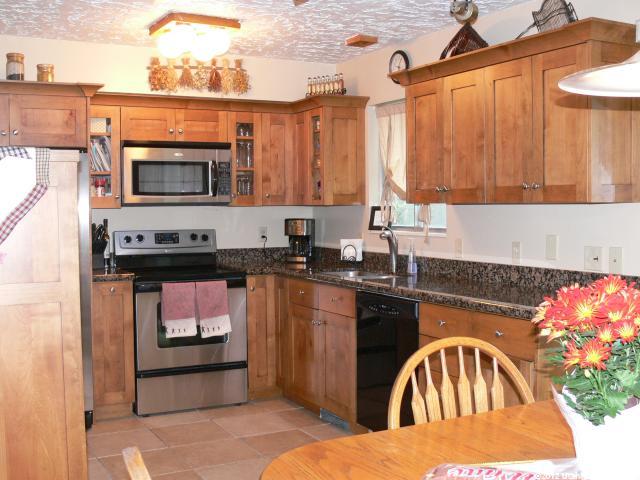 740 E Whispering Pine Dr, Murray, UT 84107 — photo 3