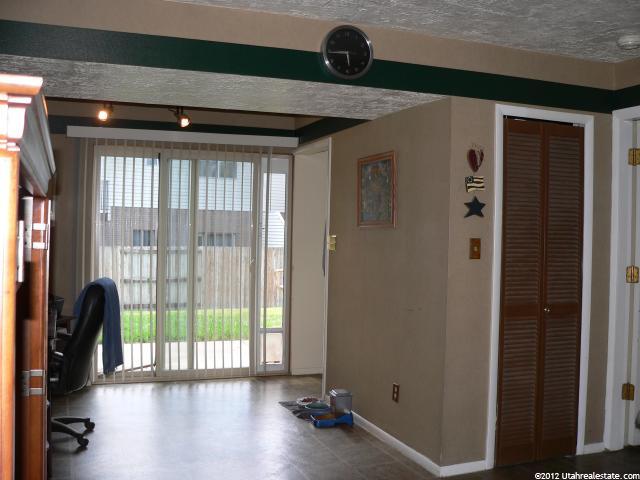 740 E Whispering Pine Dr, Murray, UT 84107 — photo 9