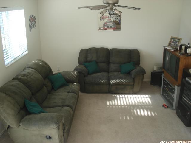 1757 N 810 W, Clinton, UT 84015 — photo 5