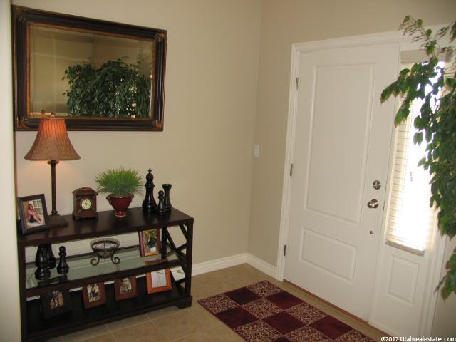 749 E Leafwood Ln, Sandy, UT 84094 — photo 3