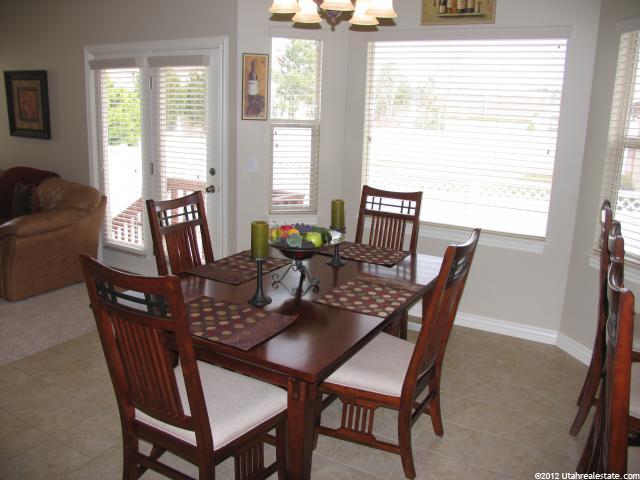 749 E Leafwood Ln, Sandy, UT 84094 — photo 5