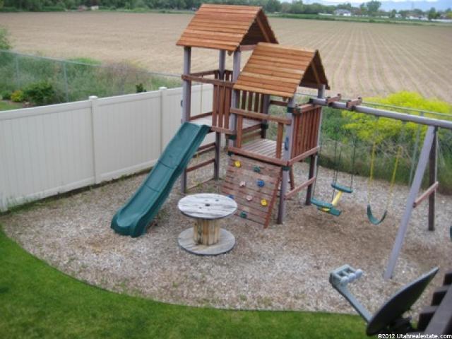 794 S 700 W, Layton, UT 84041 — photo 6