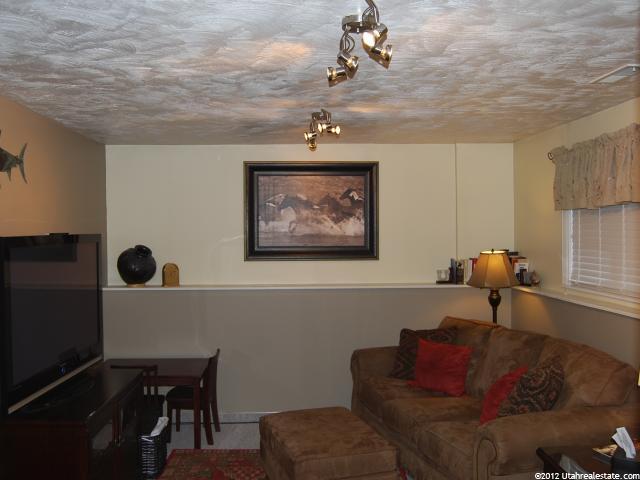 1216 S Birch Ave E, Roosevelt, UT 84066 — photo 8