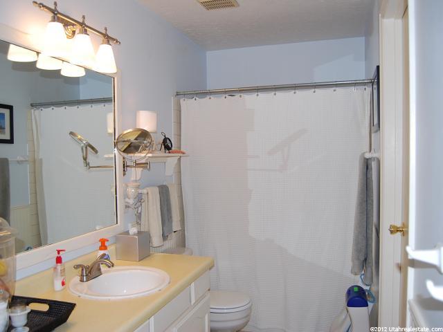 1216 S Birch Ave E, Roosevelt, UT 84066 — photo 9