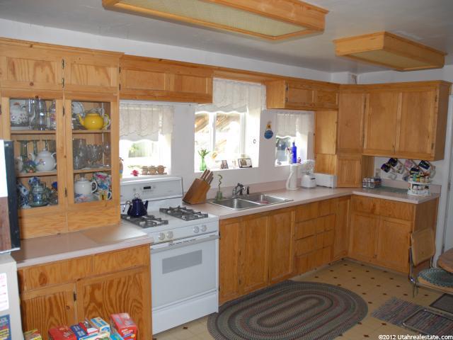 96 N 100 W, Mayfield, UT 84643 — photo 11
