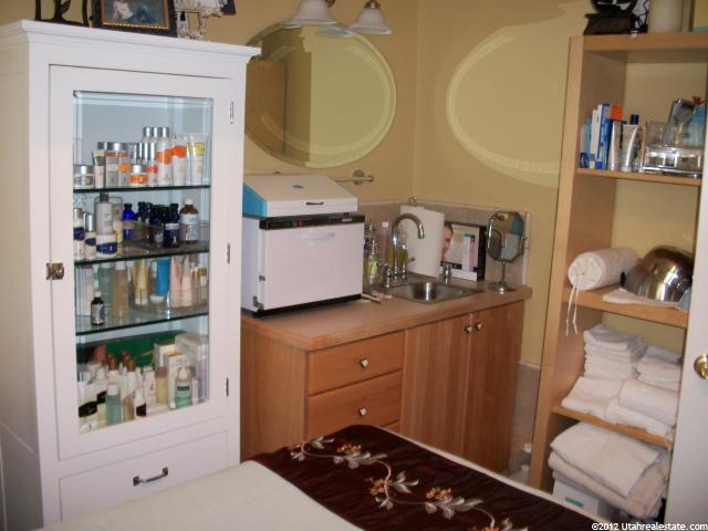 44 S 100 W, Vernal, UT 84078 — photo 12