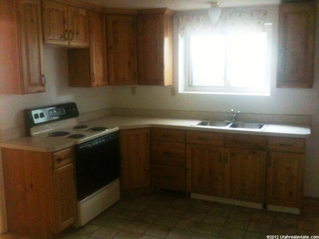 560 E 1400 N, Pleasant Grove, UT 84062 — photo 7