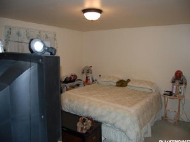 242 N 300 W, Vernal, UT 84078 — photo 5