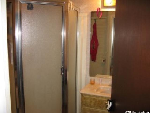 1670 E Swan, Ogden, UT 84401 — photo 5