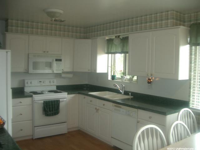 227 N 1050 E, Bountiful, UT 84010 — photo 5