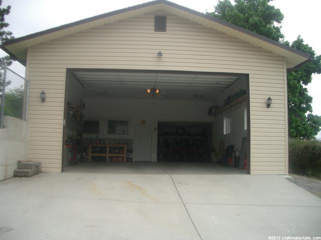 227 N 1050 E, Bountiful, UT 84010 — photo 10
