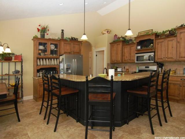 3328 W 1680 N, Clinton, UT 84015 — photo 3