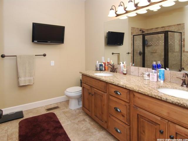 3328 W 1680 N, Clinton, UT 84015 — photo 5