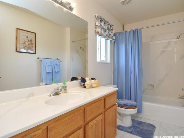 171 W 1475 N, Layton, UT 84041 — photo 9
