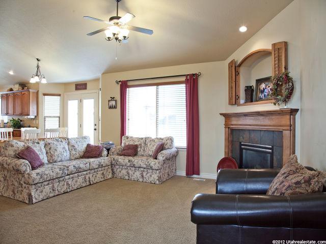 684 W 1950 S, Syracuse, UT 84075 — photo 9