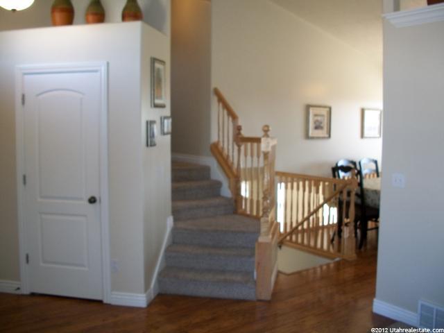 885 W 25 N, Clearfield, UT 84015 — photo 2