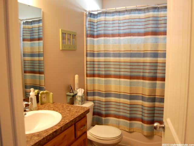 589 W 25 N, Clearfield, UT 84015 — photo 7