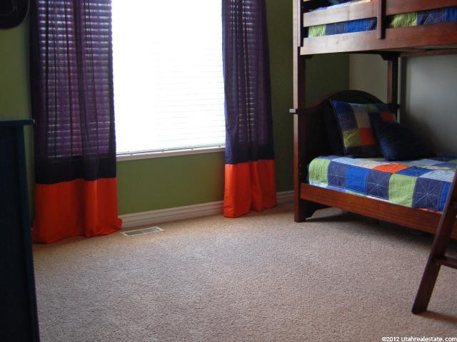 589 W 25 N, Clearfield, UT 84015 — photo 9