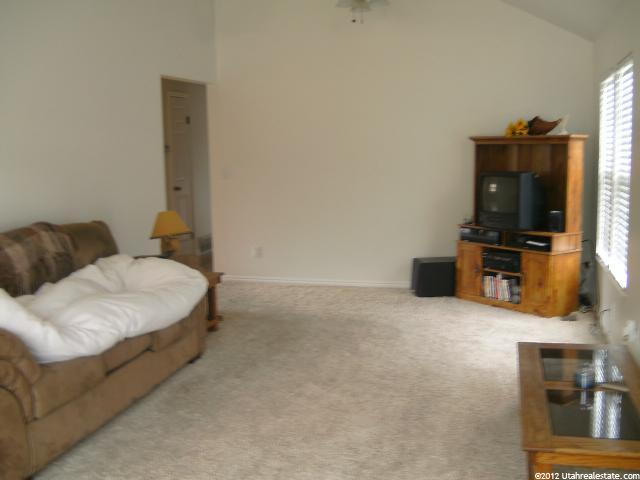 2823 N 1600 E, Layton, UT 84040 — photo 2