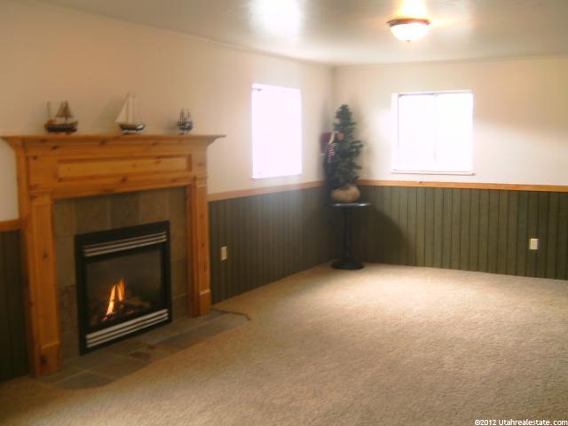 2823 N 1600 E, Layton, UT 84040 — photo 12