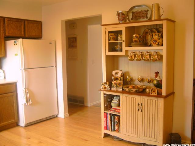 2823 N 1600 E, Layton, UT 84040 — photo 5
