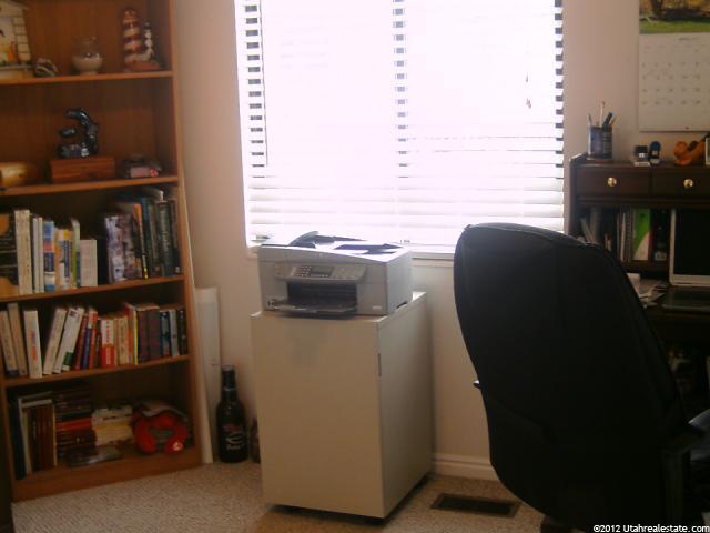 2823 N 1600 E, Layton, UT 84040 — photo 10