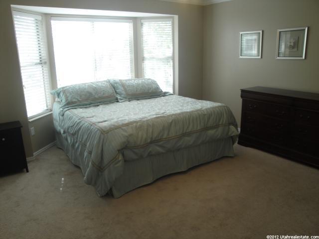 532 S 875 E, Layton, UT 84041 — photo 9