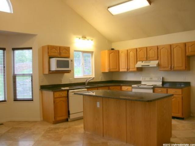 1886 N 240 W, Orem, UT 84057 — photo 4