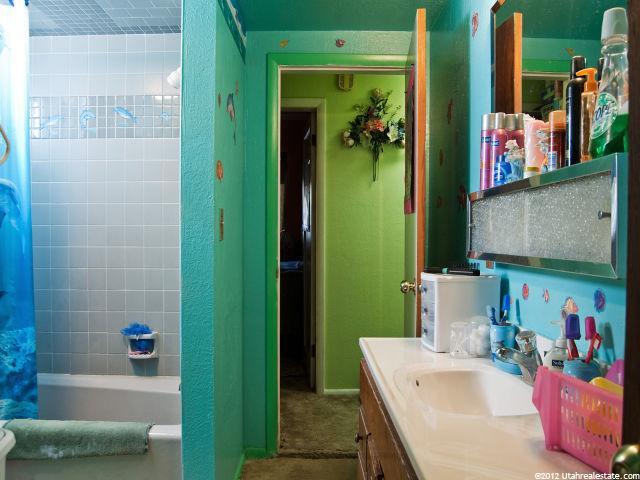 2050 S Liberty Ave E, Ogden, UT 84401 — photo 9