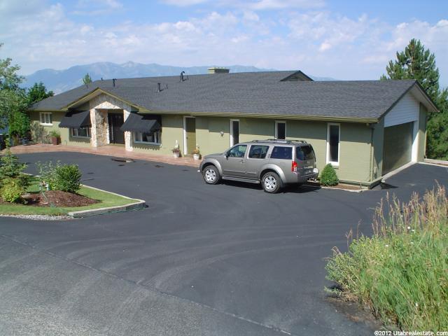 725 S Foothill Dr E, Providence, UT 84332 — photo 2